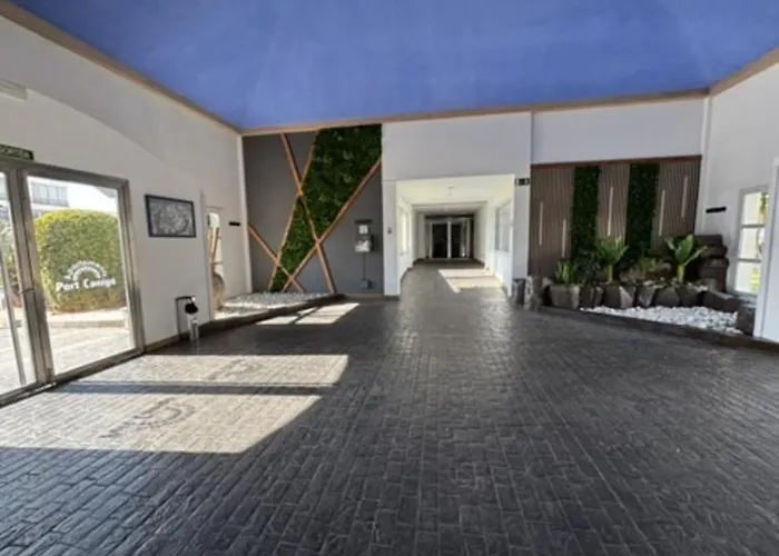 アパート Santa ロザス